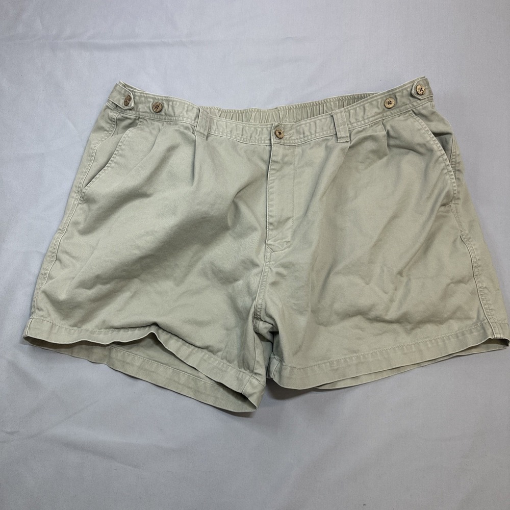VTG Tommy Bahama Shorts Mens 42 Brown Chino Flat Front Casual Resortwear Retro